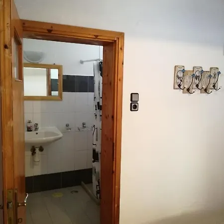 Hotel Oasis 2*