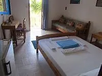 Oasis Hotel 2*